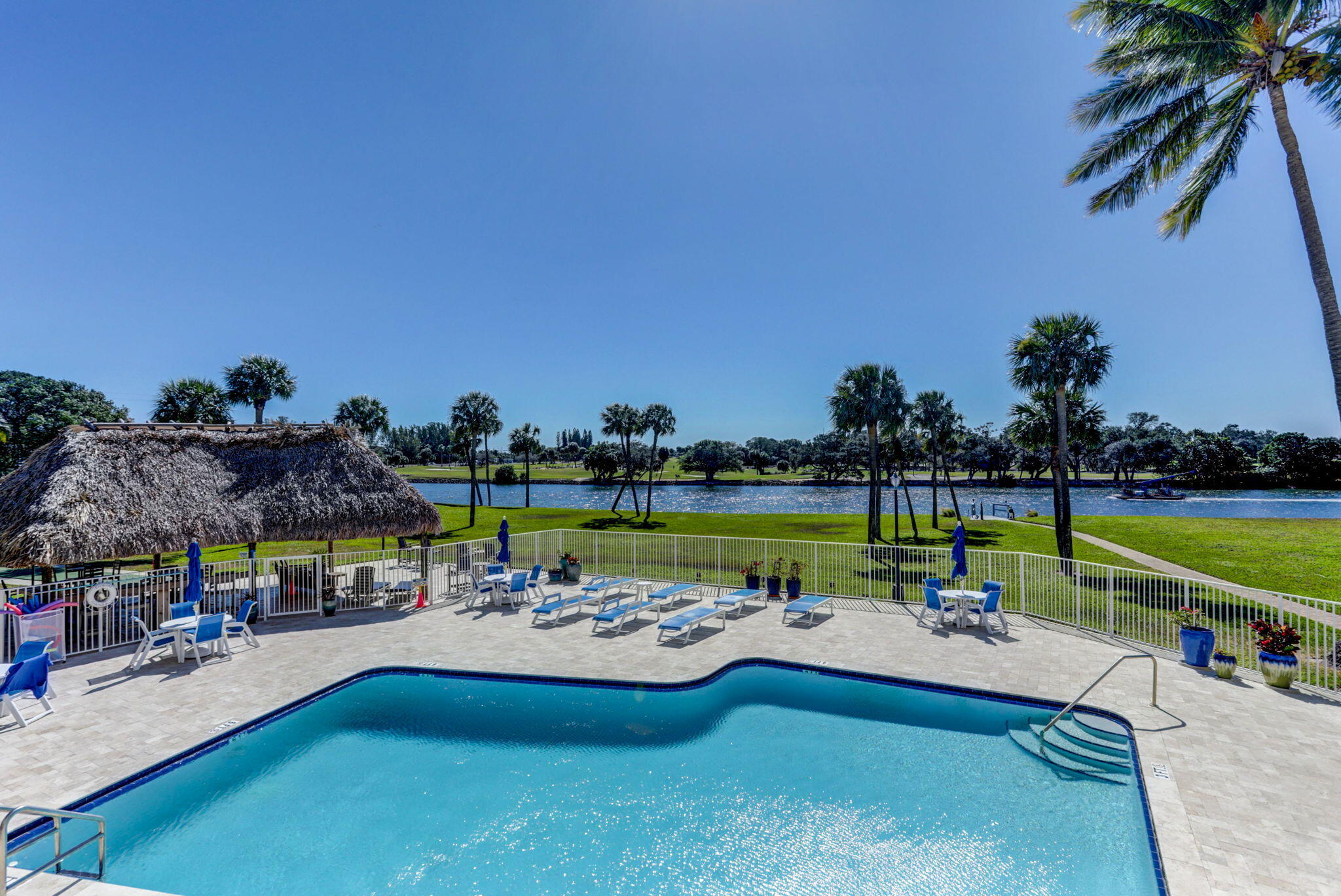 336 Golfview Road # 207, North Palm Beach FL 33408