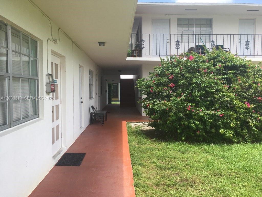 catwalk/outside entry