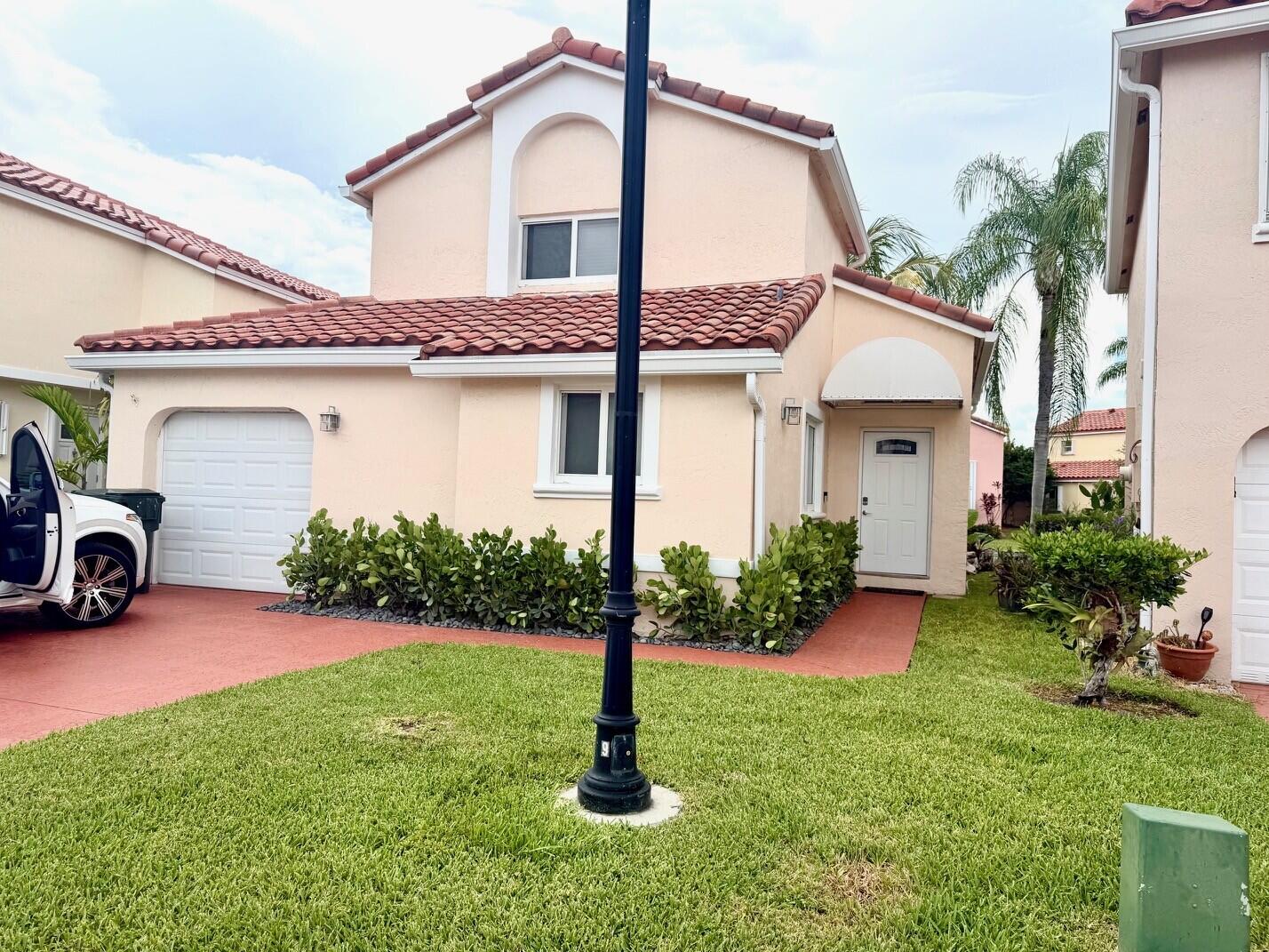 1058 SE 6th Court, Dania Beach FL 33004