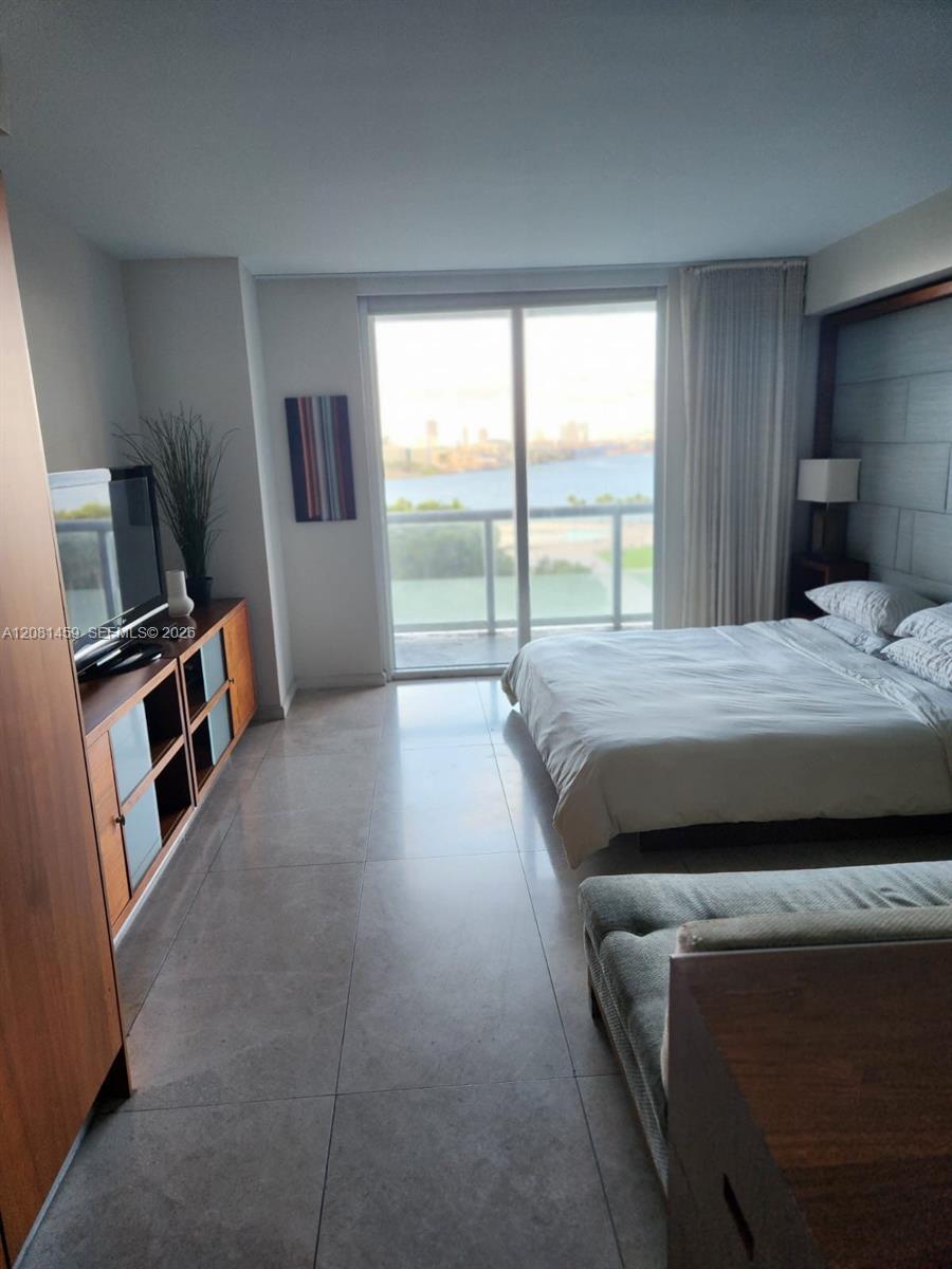 50 Biscayne Blvd # 903 — Photo 4