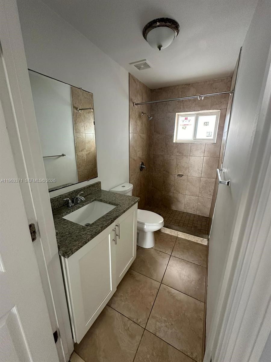 1128 NW 101st St — Photo 5
