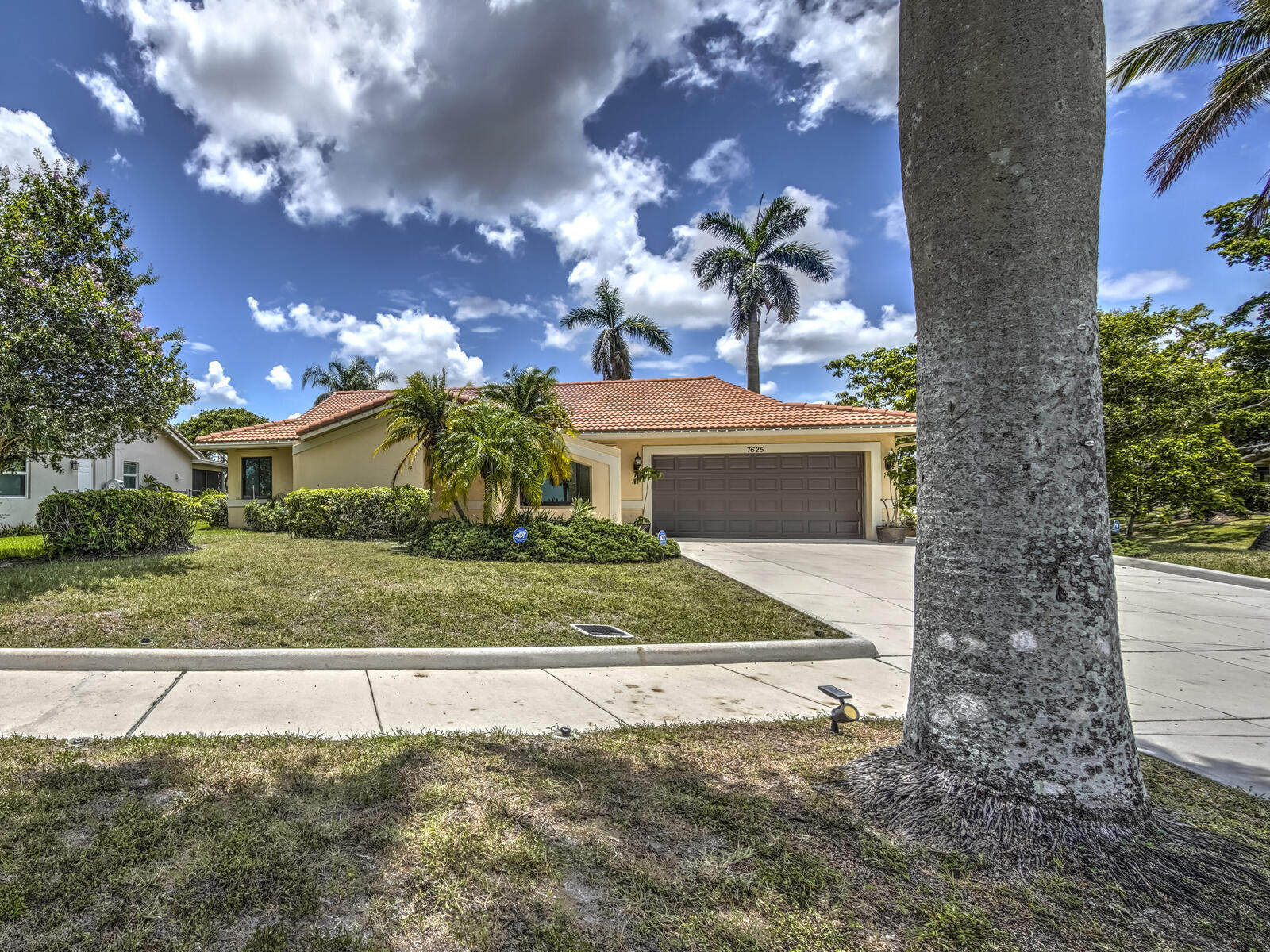 7625 Sunflower Drive — Photo 4
