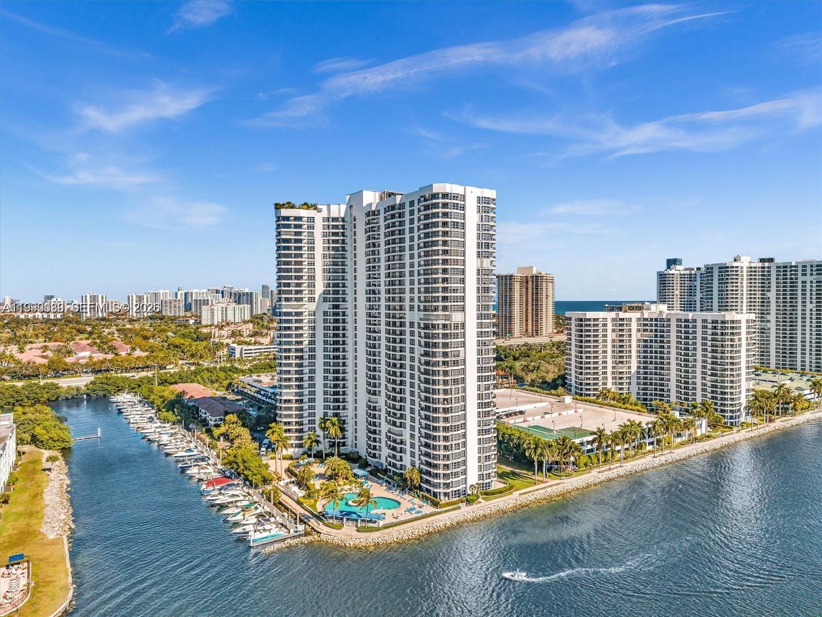 3530 Mystic Pointe Dr # 114, Aventura FL 33180