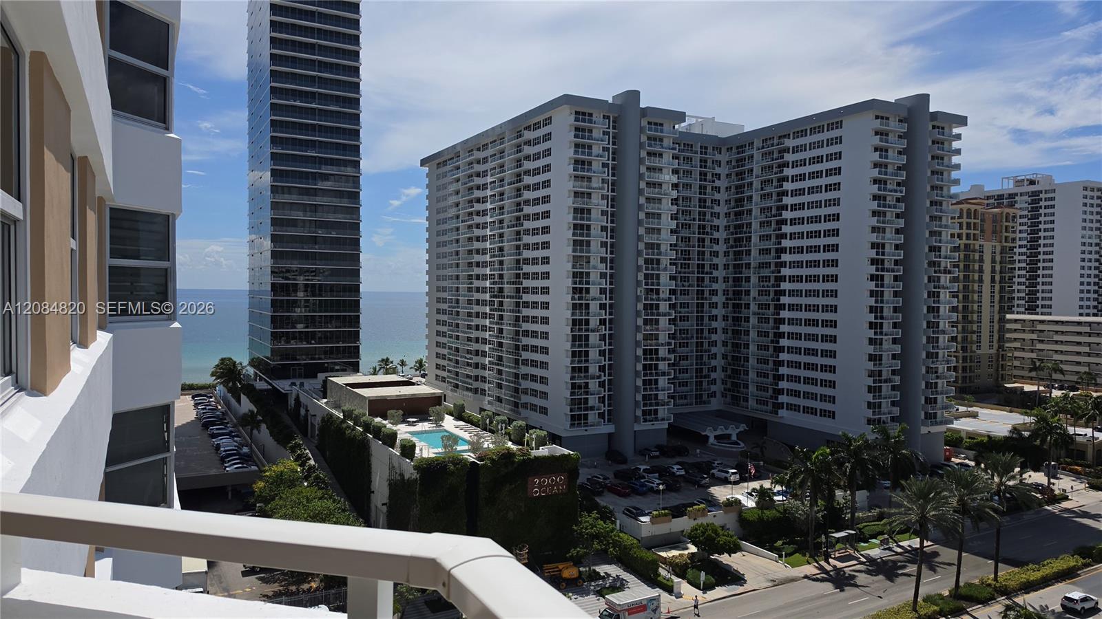 1985 S Ocean Dr # 10N — Photo 2