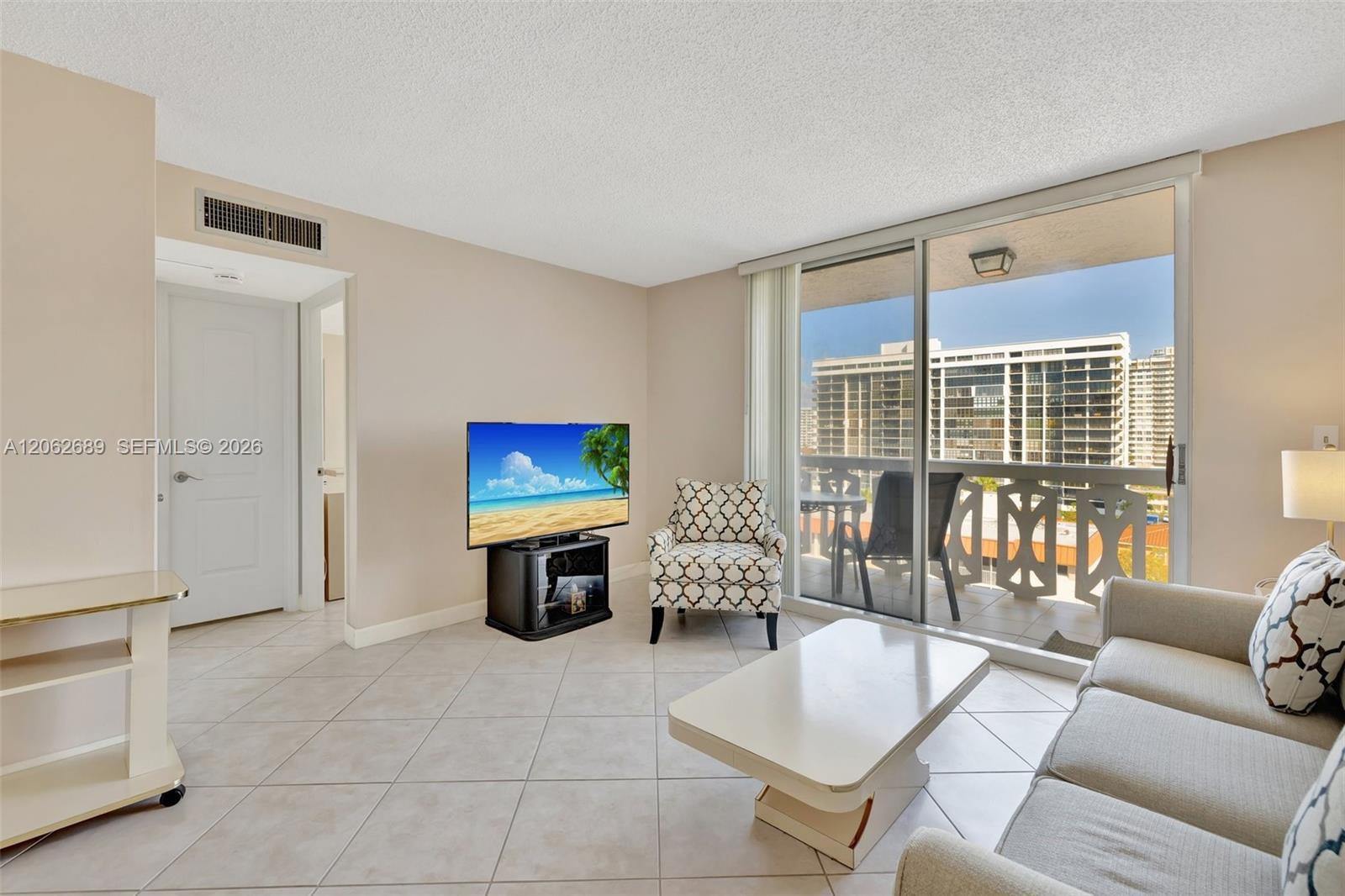 3113 S Ocean Dr # 804 View 10