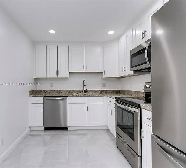 2500 Parkview Dr # 1705 View 3