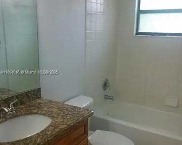 1661 Balfour Point Dr # C — Photo 5