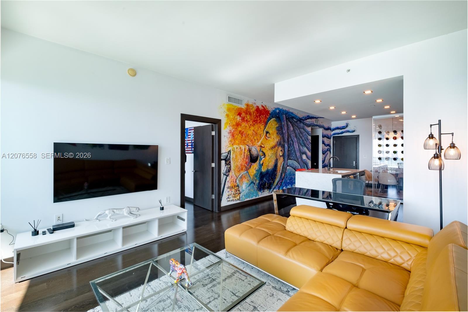 900 Biscayne Blvd # 4403 — Photo 4