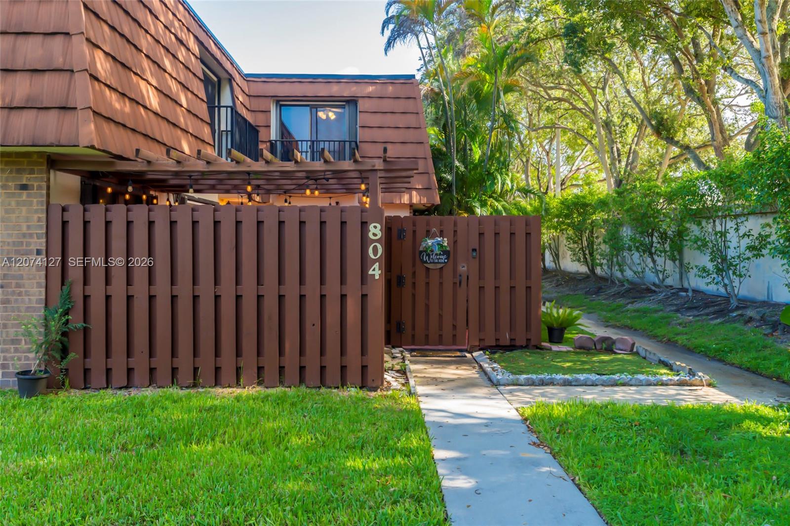 804 SW 119th Way # 804 — Photo 2