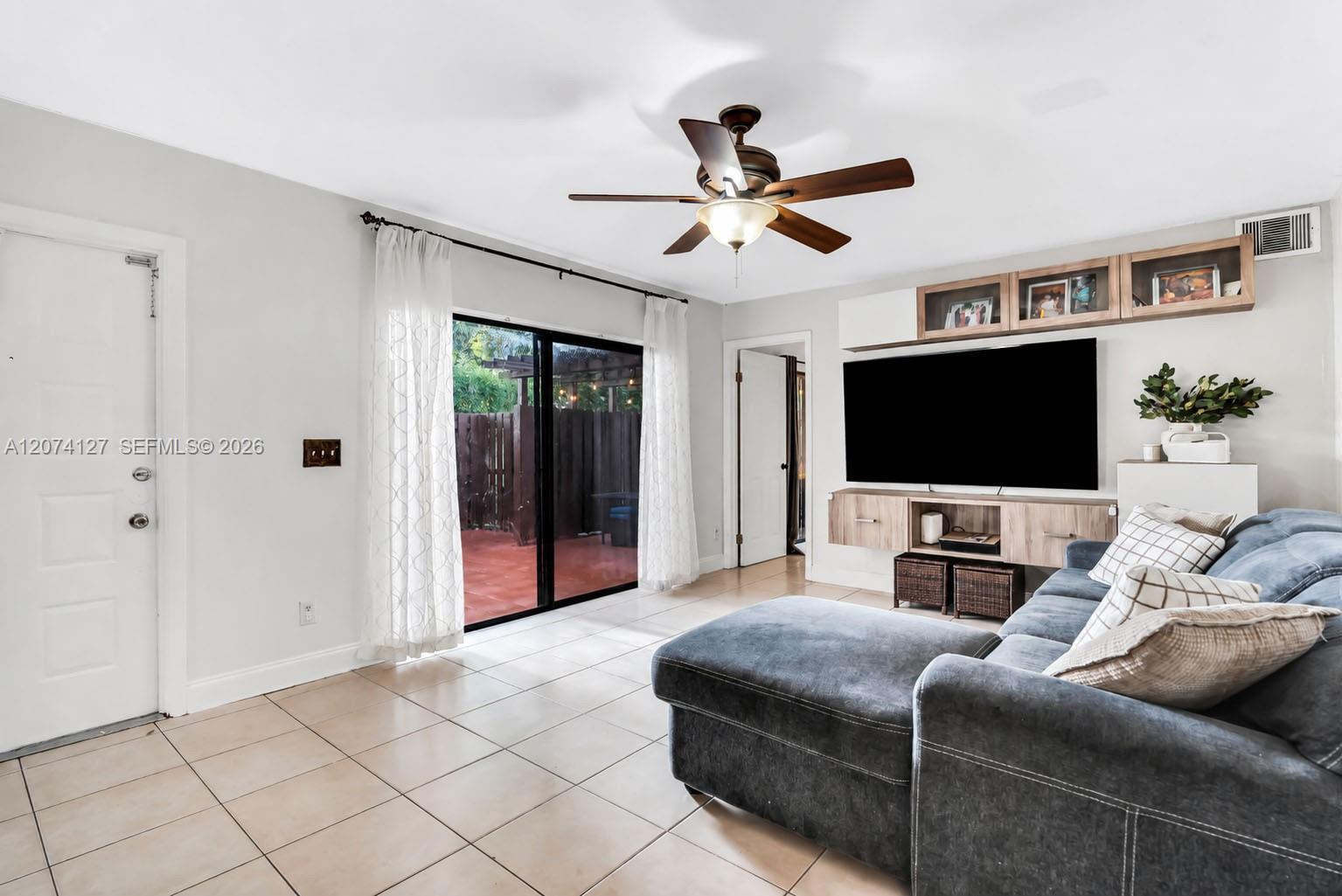 804 SW 119th Way # 804 — Photo 4