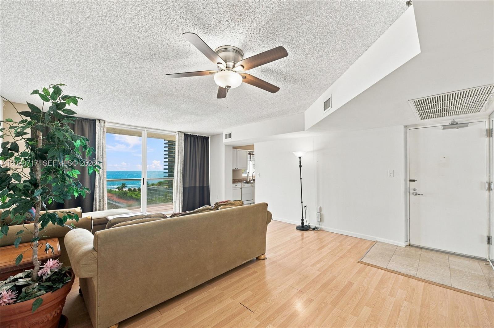 5900 Collins Ave # 1006 — Photo 3