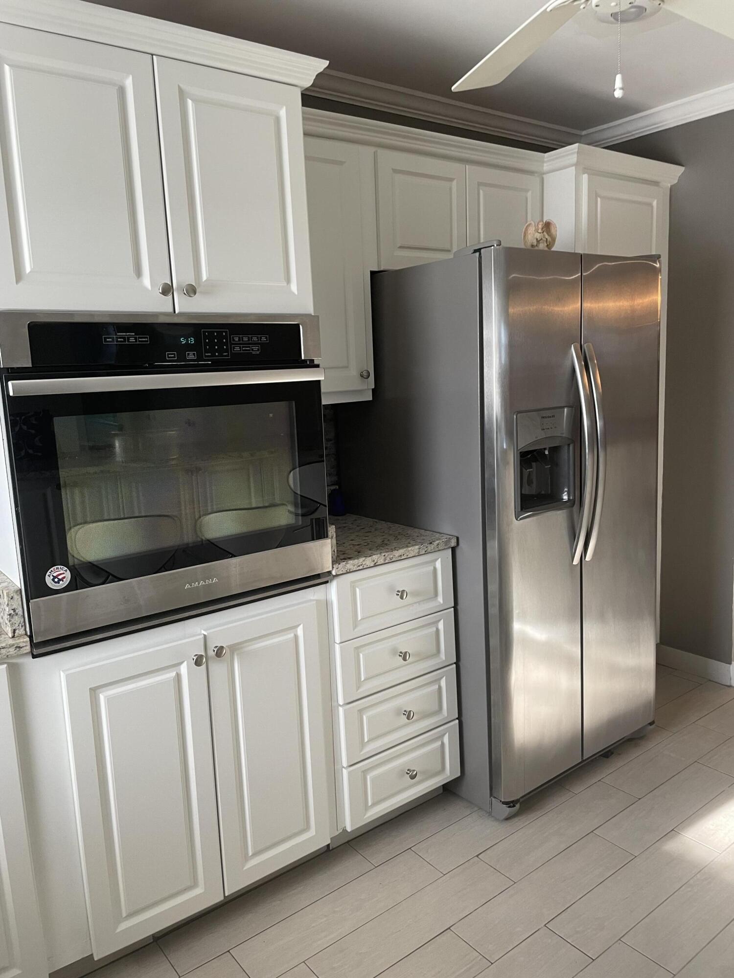 5725 Fernley Drive E # 30 — Photo 3