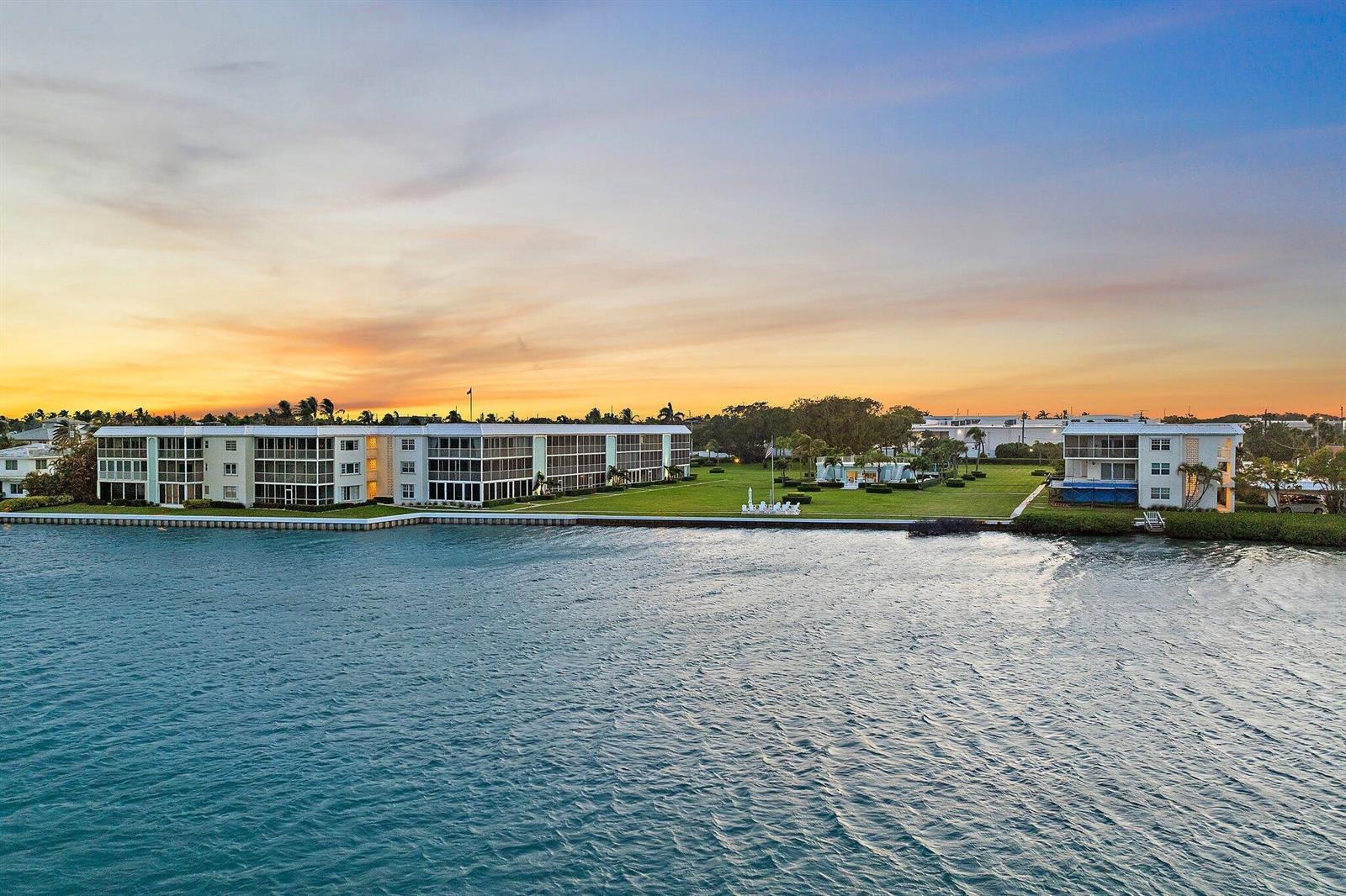 100 Waterway Road # E305, Tequesta FL 33469
