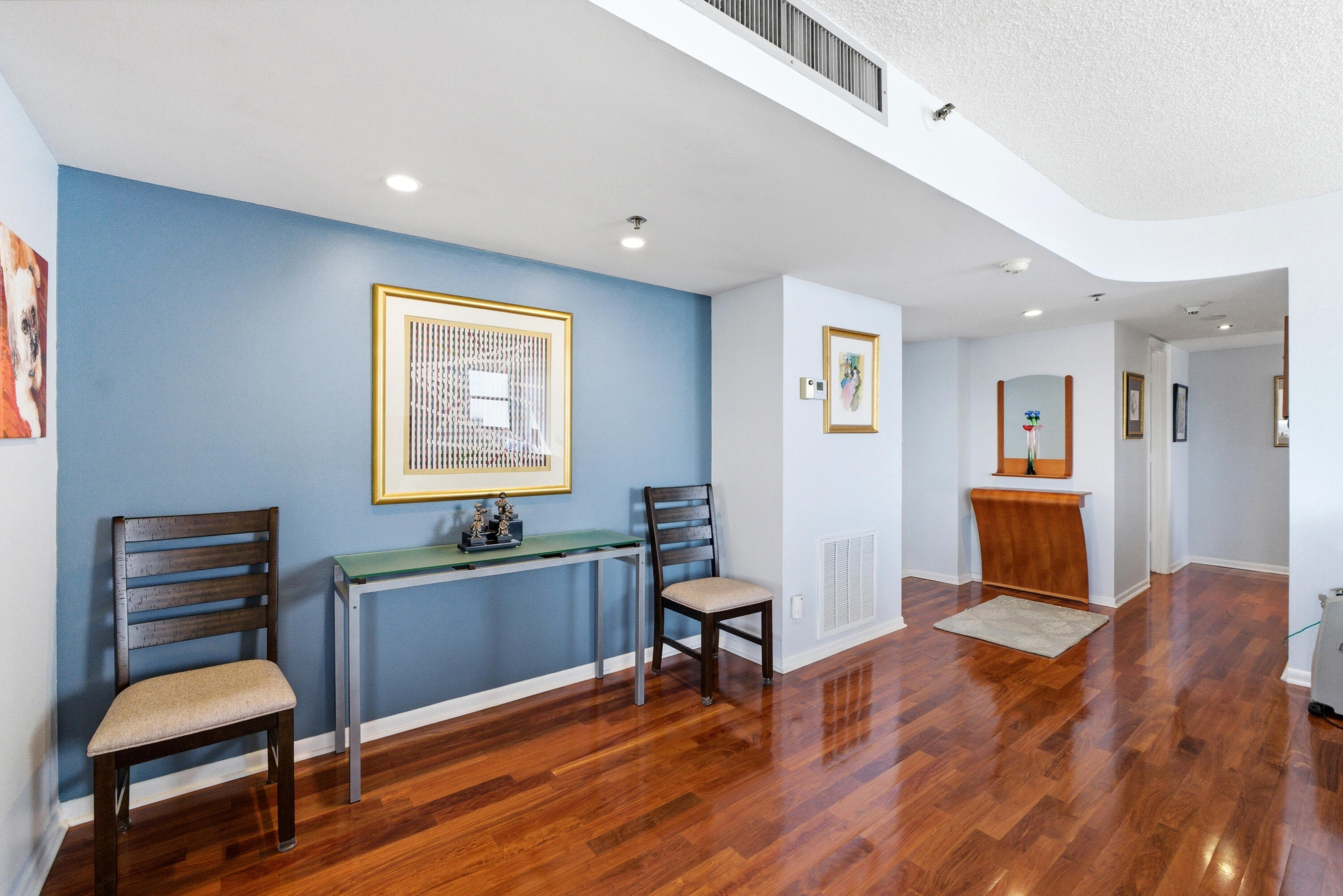 1355 Ocean Boulevard — Photo 4