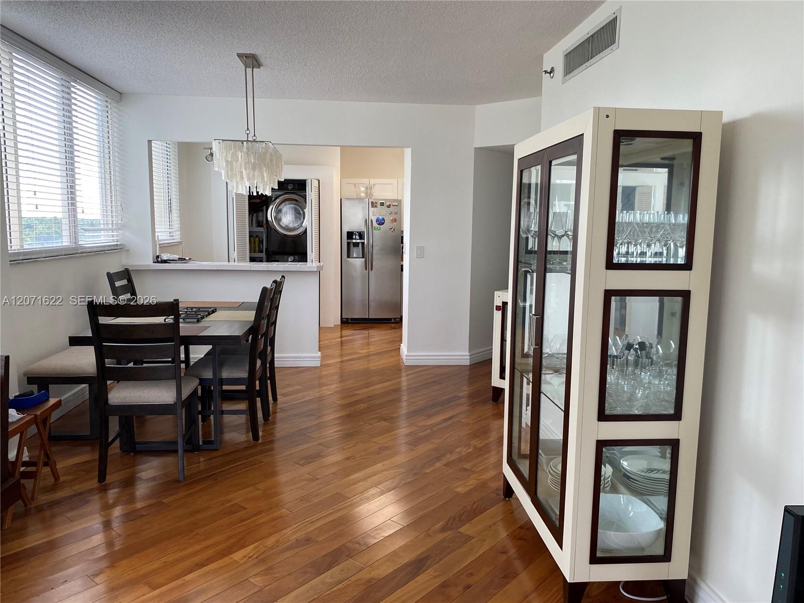6422 Collins Ave # 501 View 11