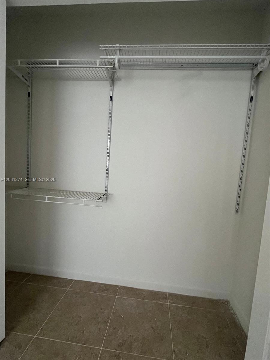 4178 Lakeside Dr # 4178 — Photo 3