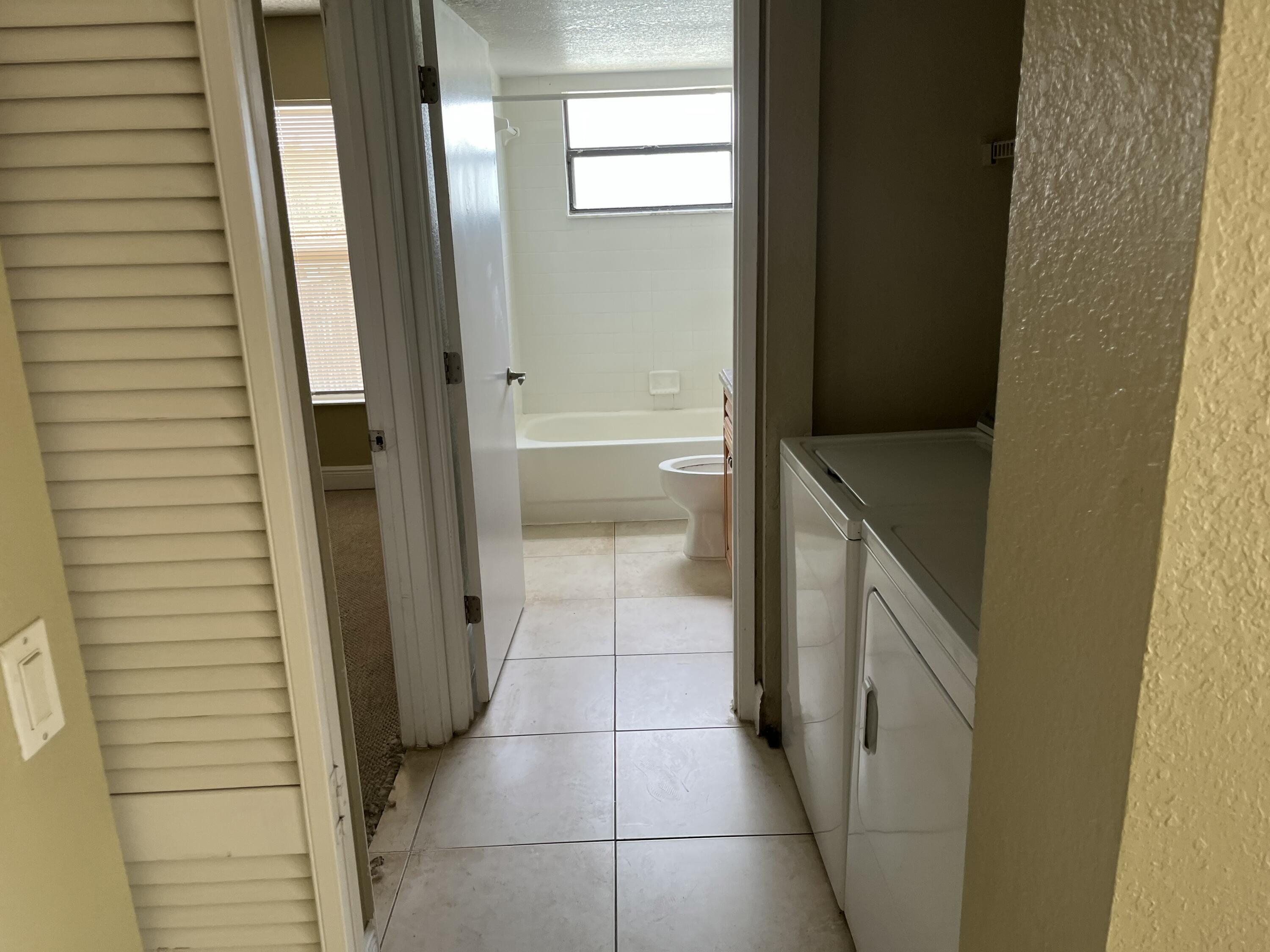 1600 BALFOUR POINT Drive # F — Photo 4