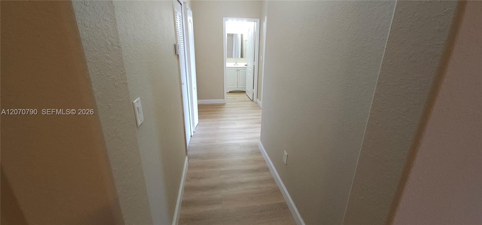 1662 SE 27th Dr # 208 View 5