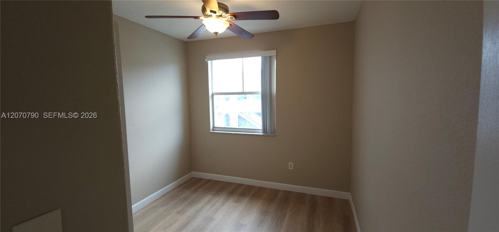 1662 SE 27th Dr # 208 View 8