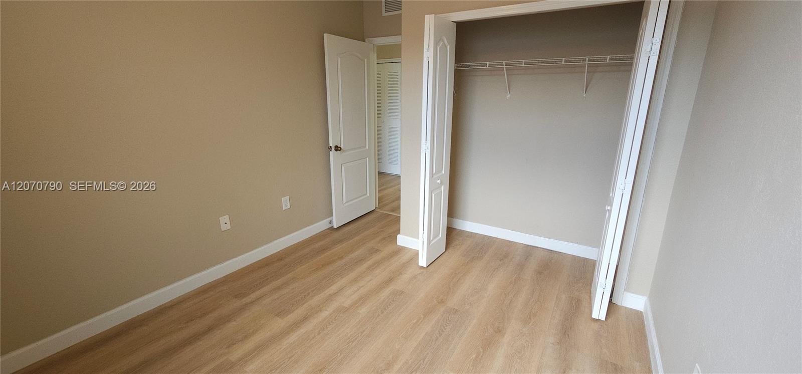 1662 SE 27th Dr # 208 View 9
