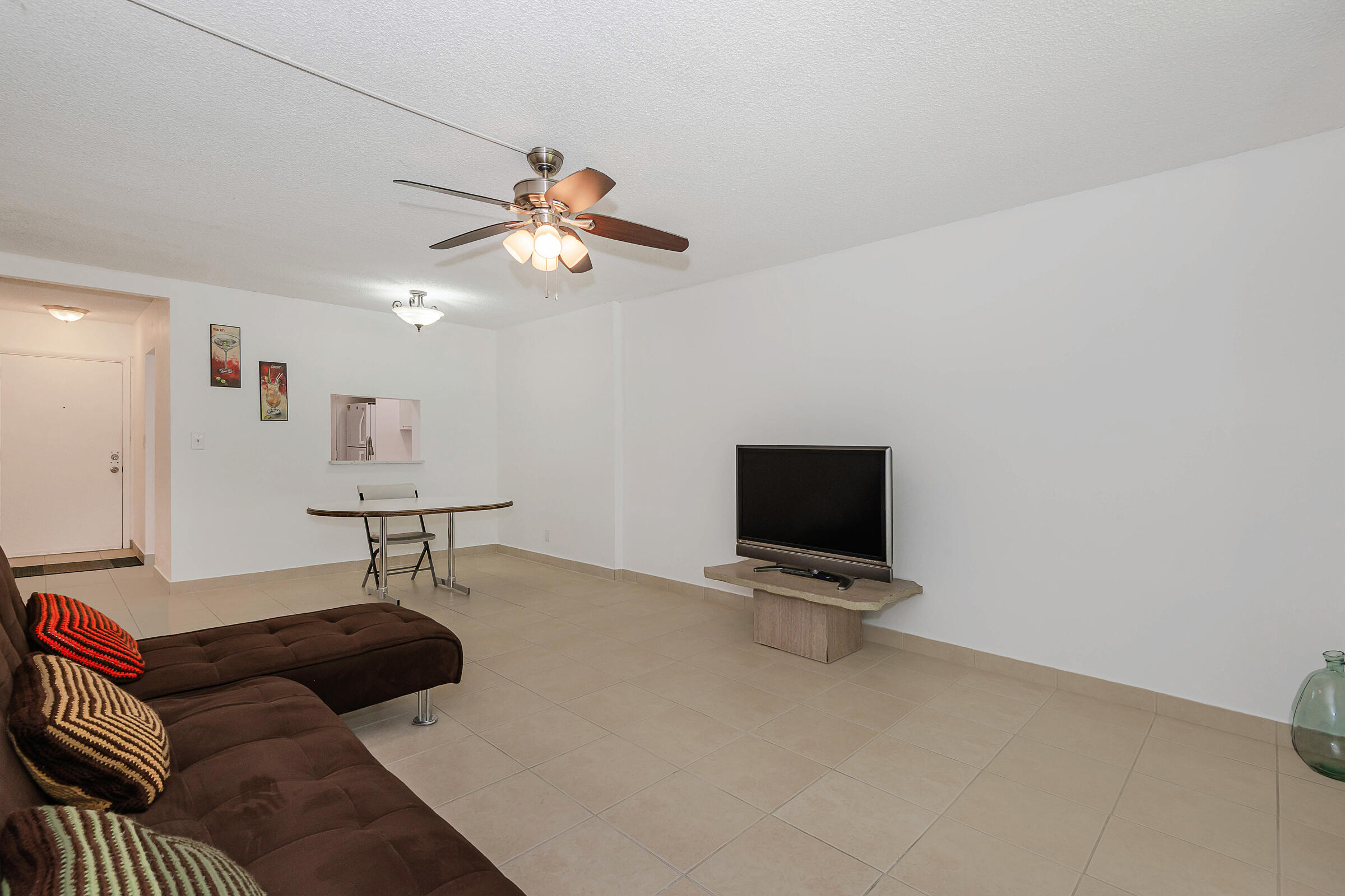 1000 NE 12TH Avenue # 104 View 7
