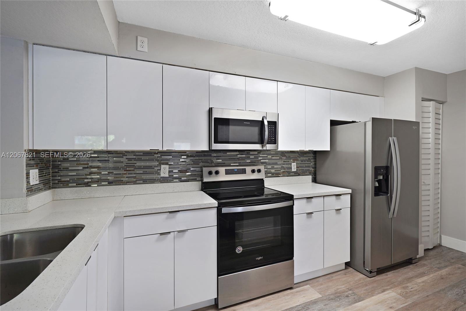 18840 NW 57th Ave # 306, Hialeah FL 33015