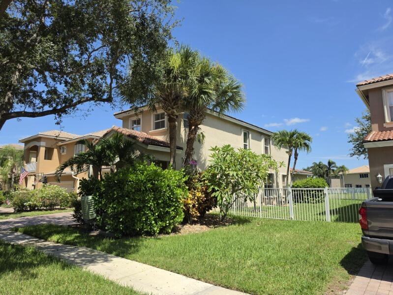 5292 Sancerre Circle — Photo 4