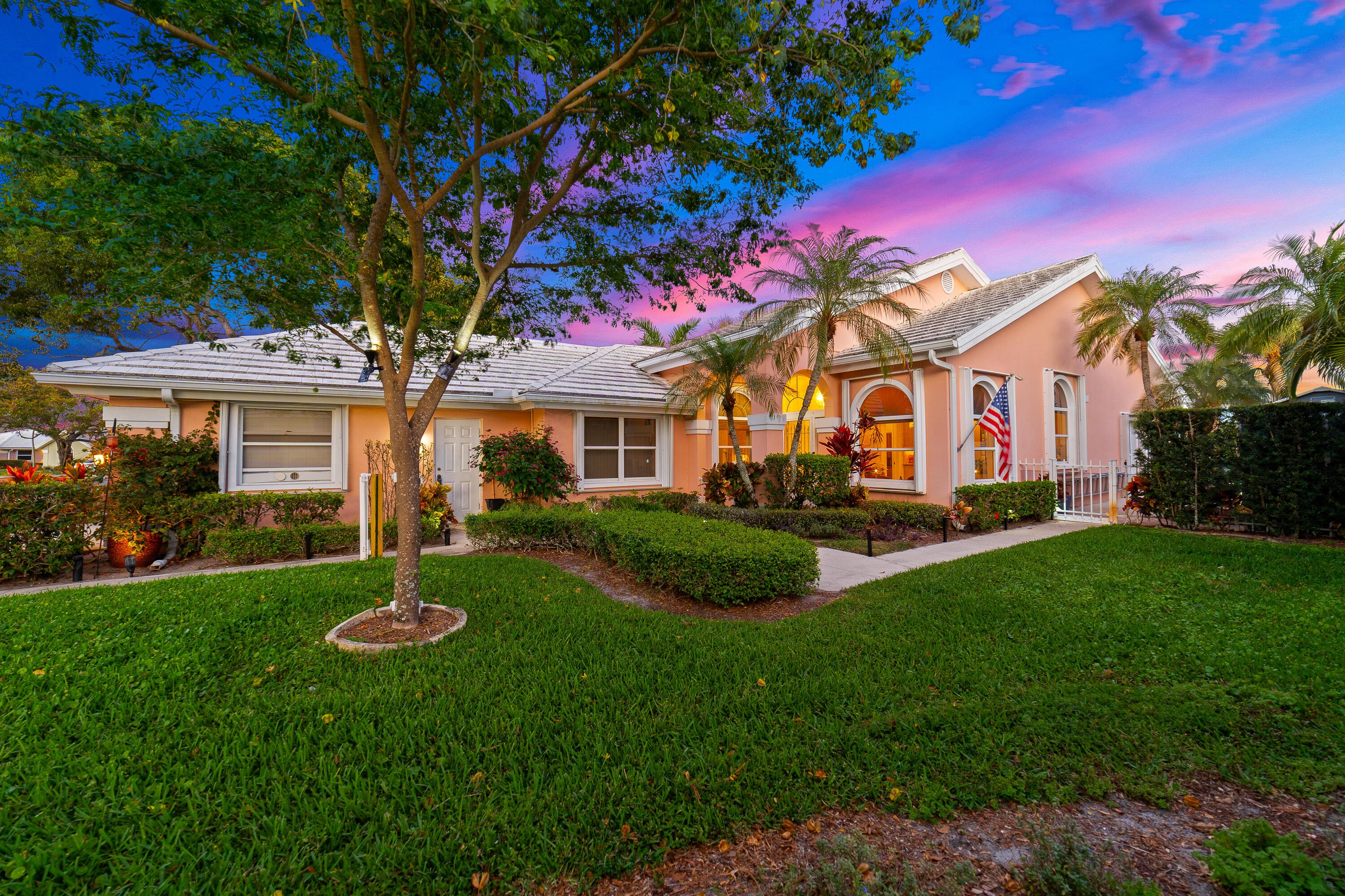 2370 Saratoga Bay Drive, West Palm Beach FL 33409