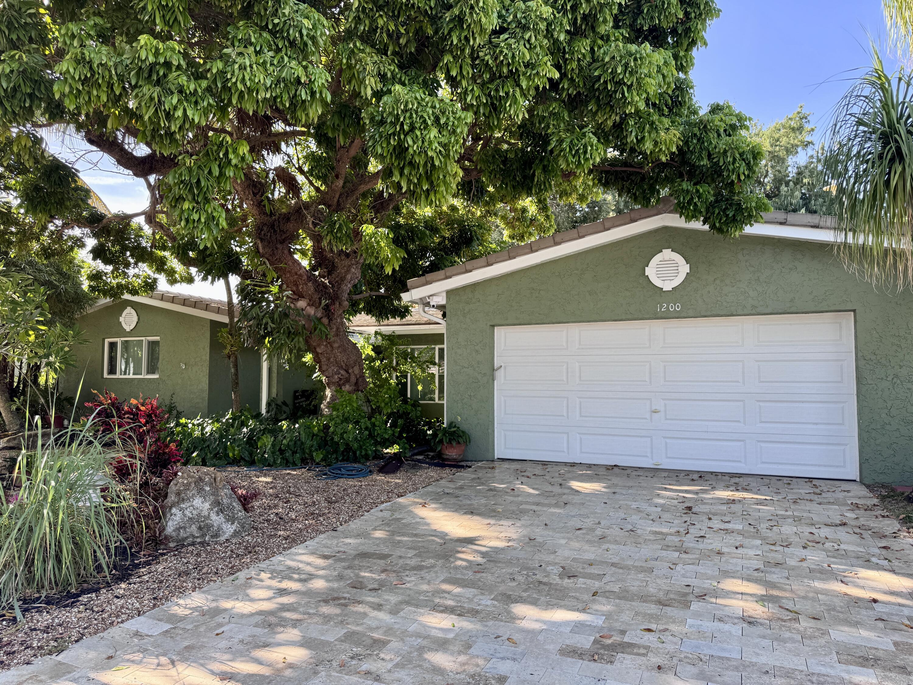 1200 Orange Isle, Fort Lauderdale FL 33315