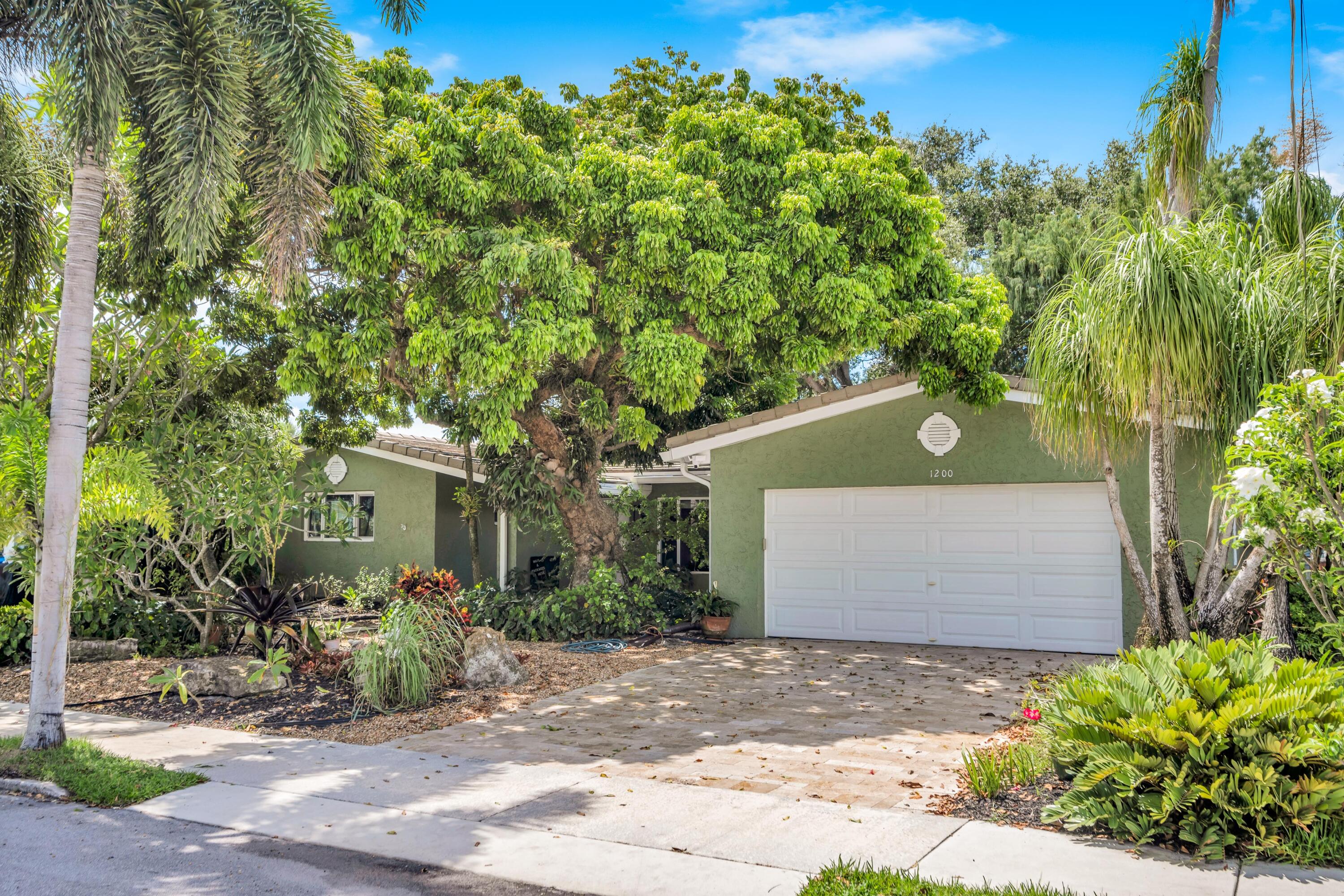 1200 Orange Isle, Fort Lauderdale FL 33315