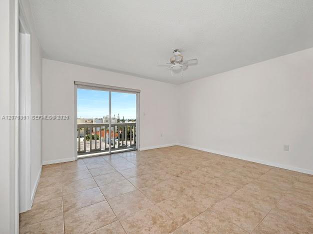 7620 Carlyle Ave # 606 — Photo 4