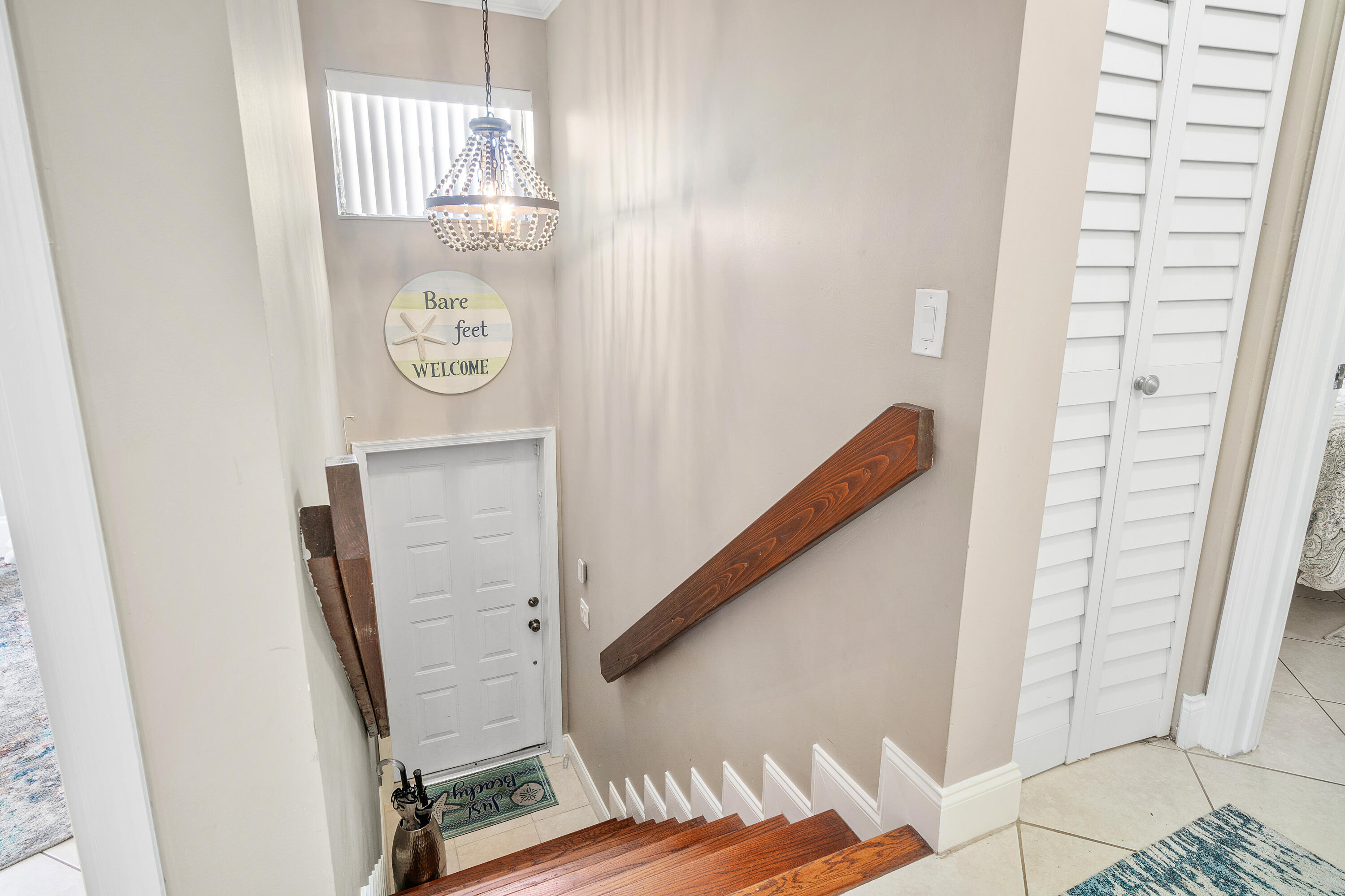 312 Liberty Court — Photo 3