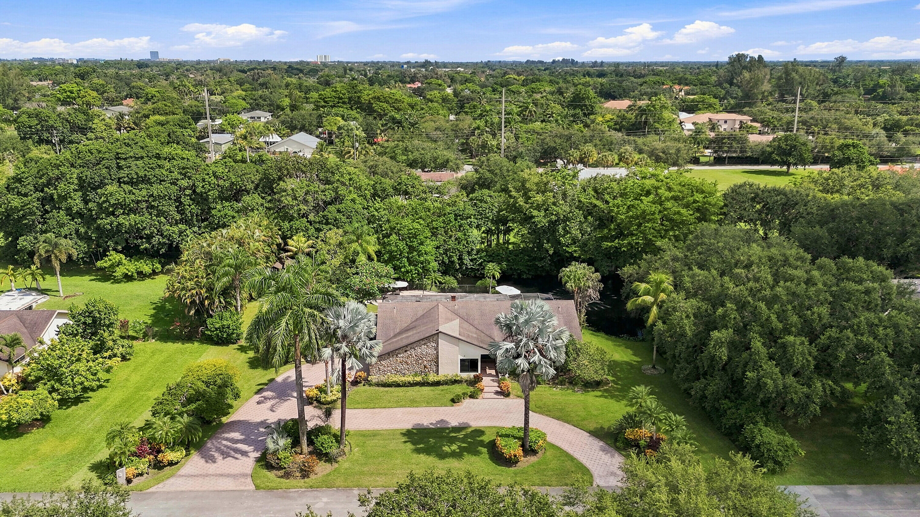 11601 SW 21st Court — Photo 4