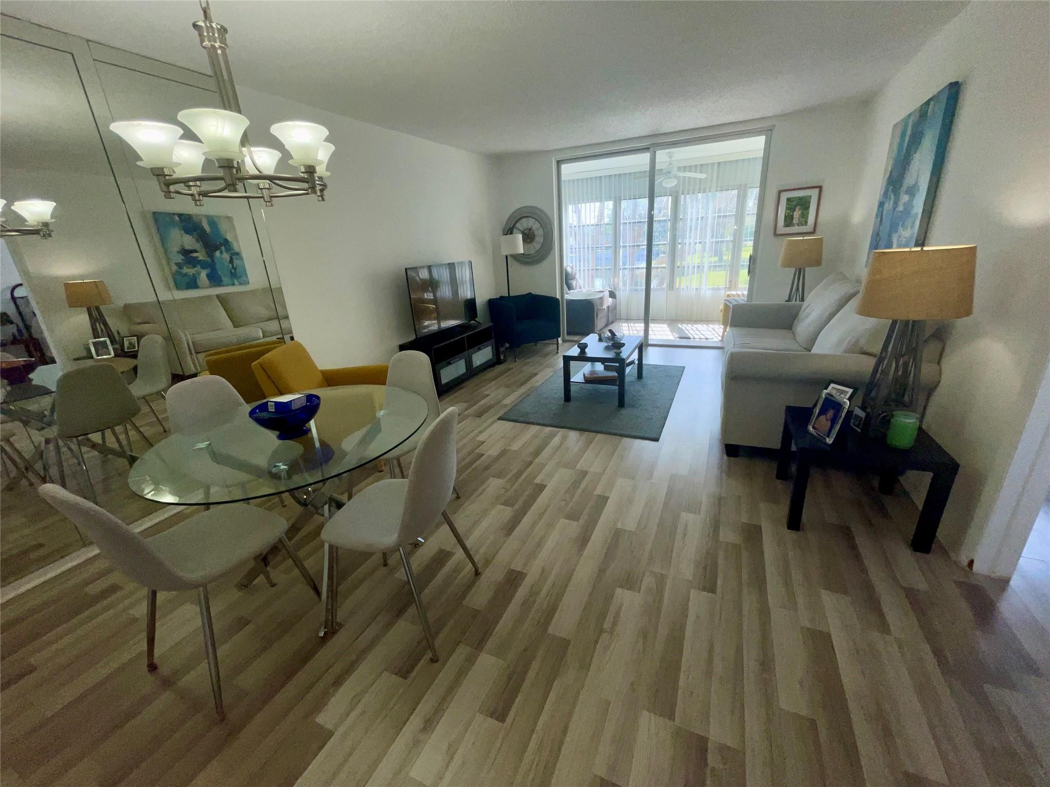 5860 NW 64TH Avenue # 206, Tamarac FL 33319
