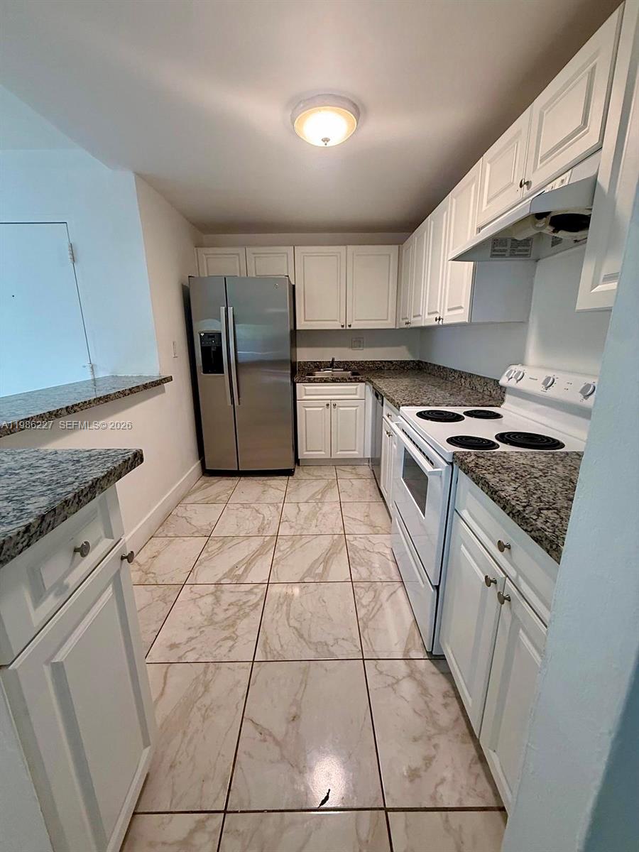 10393 N Kendall Dr # U7, Miami FL 33176