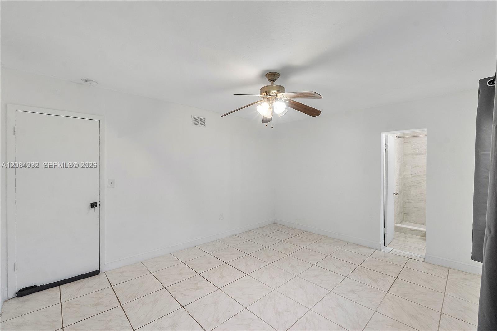 7812 Juniper St # B — Photo 2