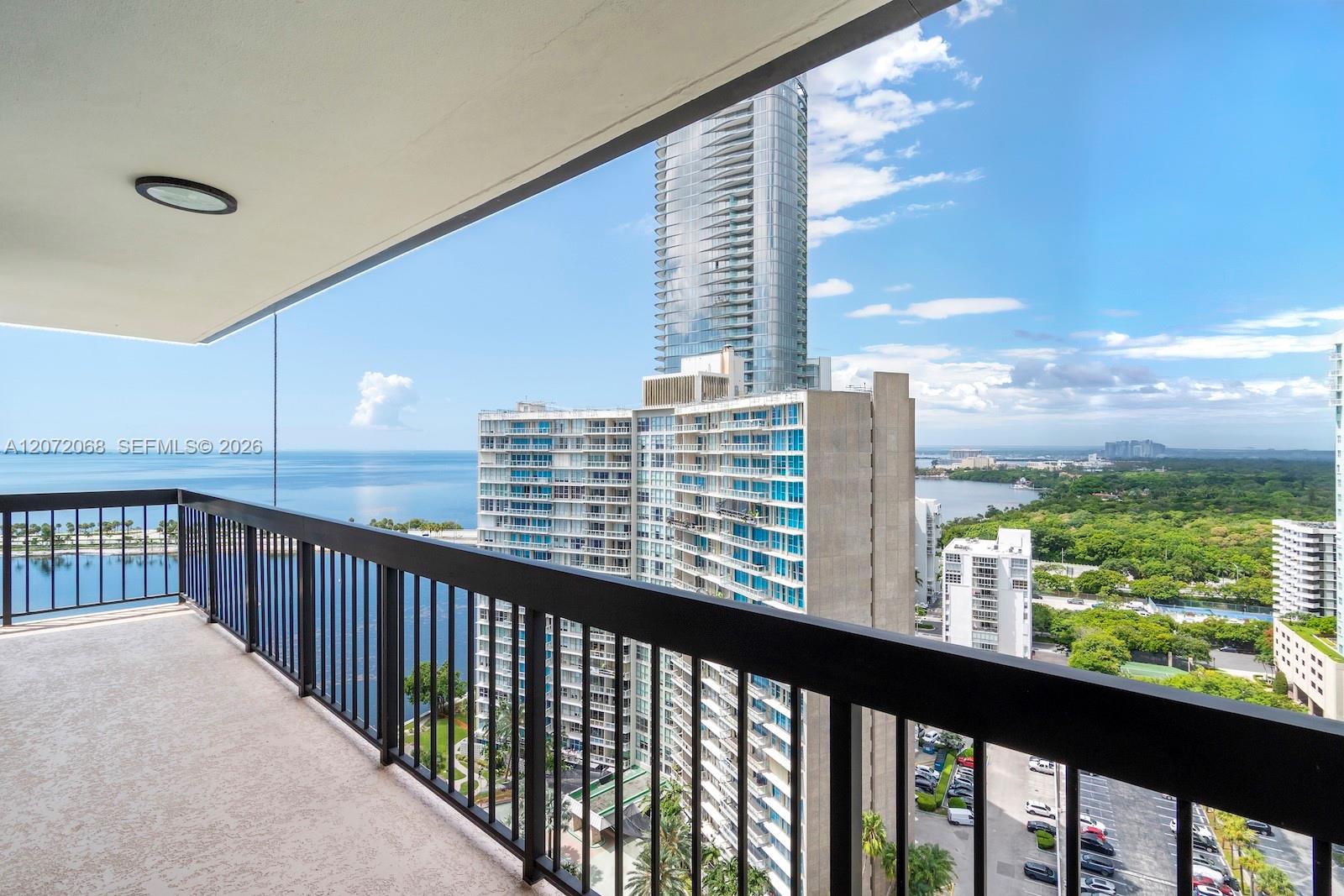 2333 Brickell Ave # 2212 — Photo 3