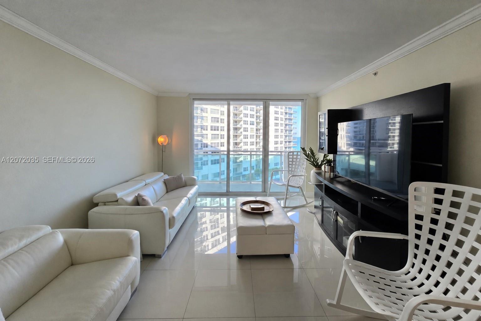 3001 S Ocean Dr # 649 — Photo 4