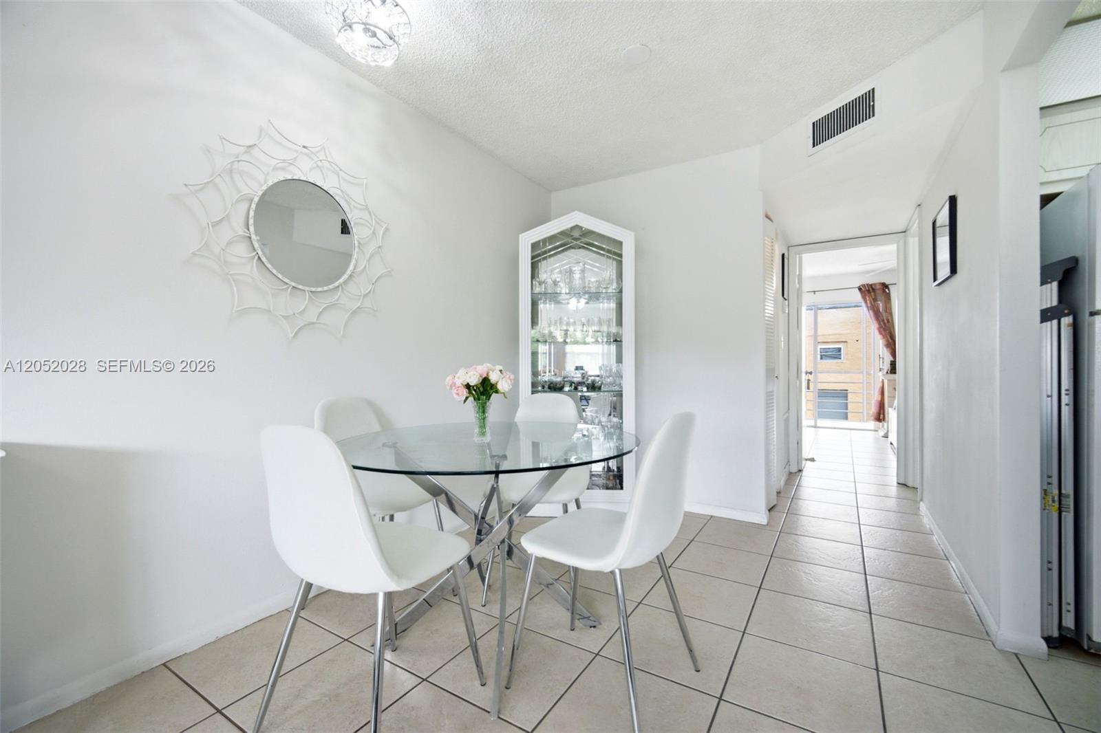9101 Sunrise Lakes Blvd # 218 — Photo 3