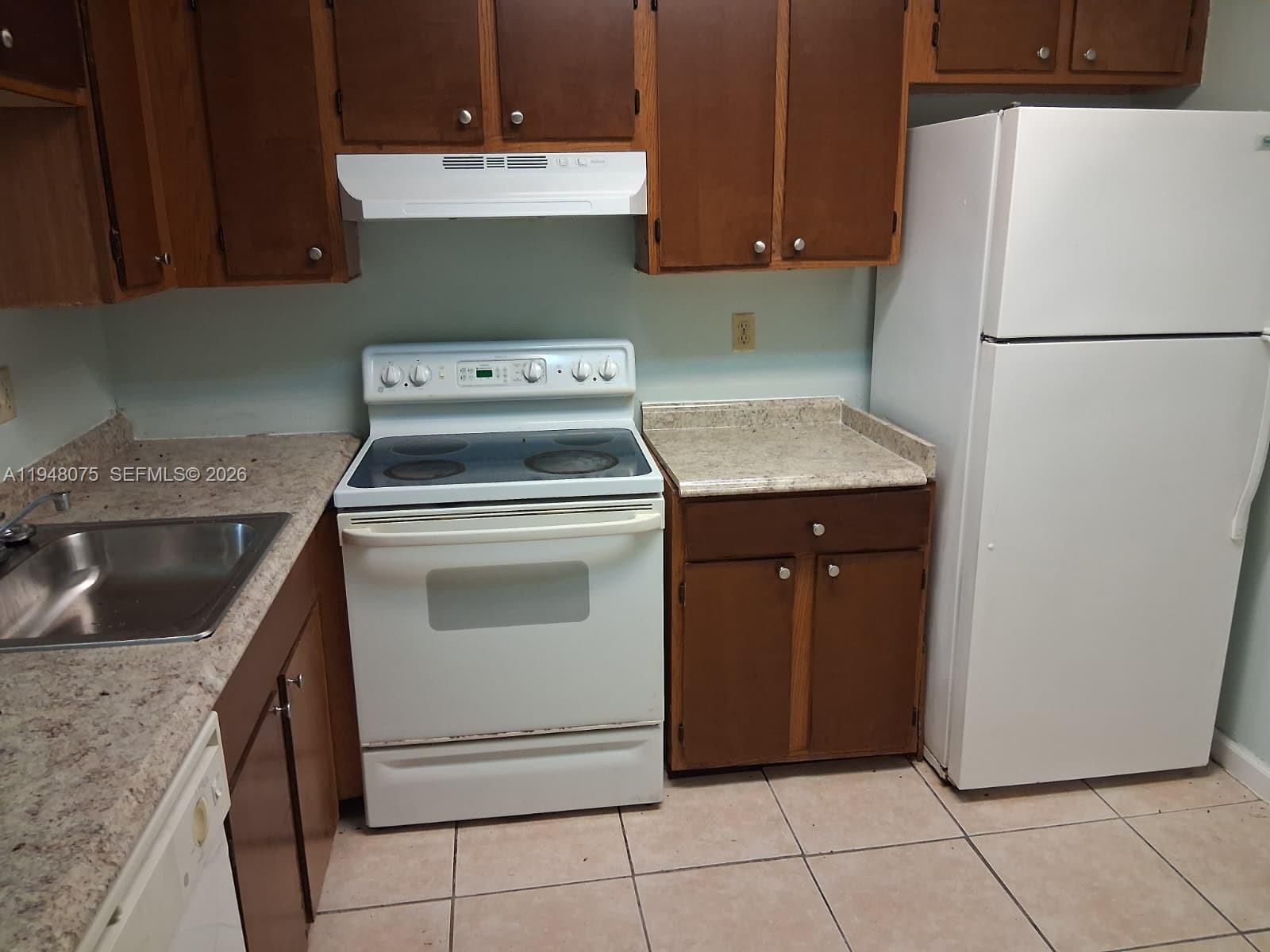 19791 SW 114th Ave # 135 — Photo 2