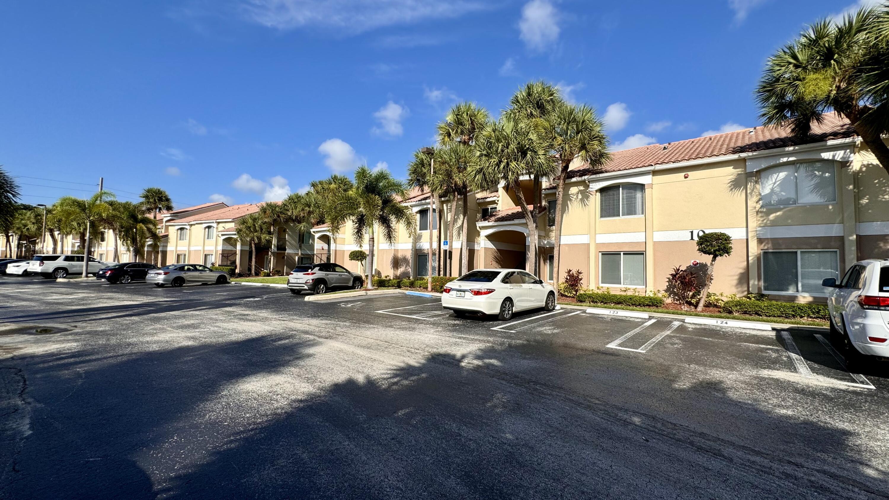 815 W Boynton Beach Boulevard # 105, Boynton Beach FL 33426