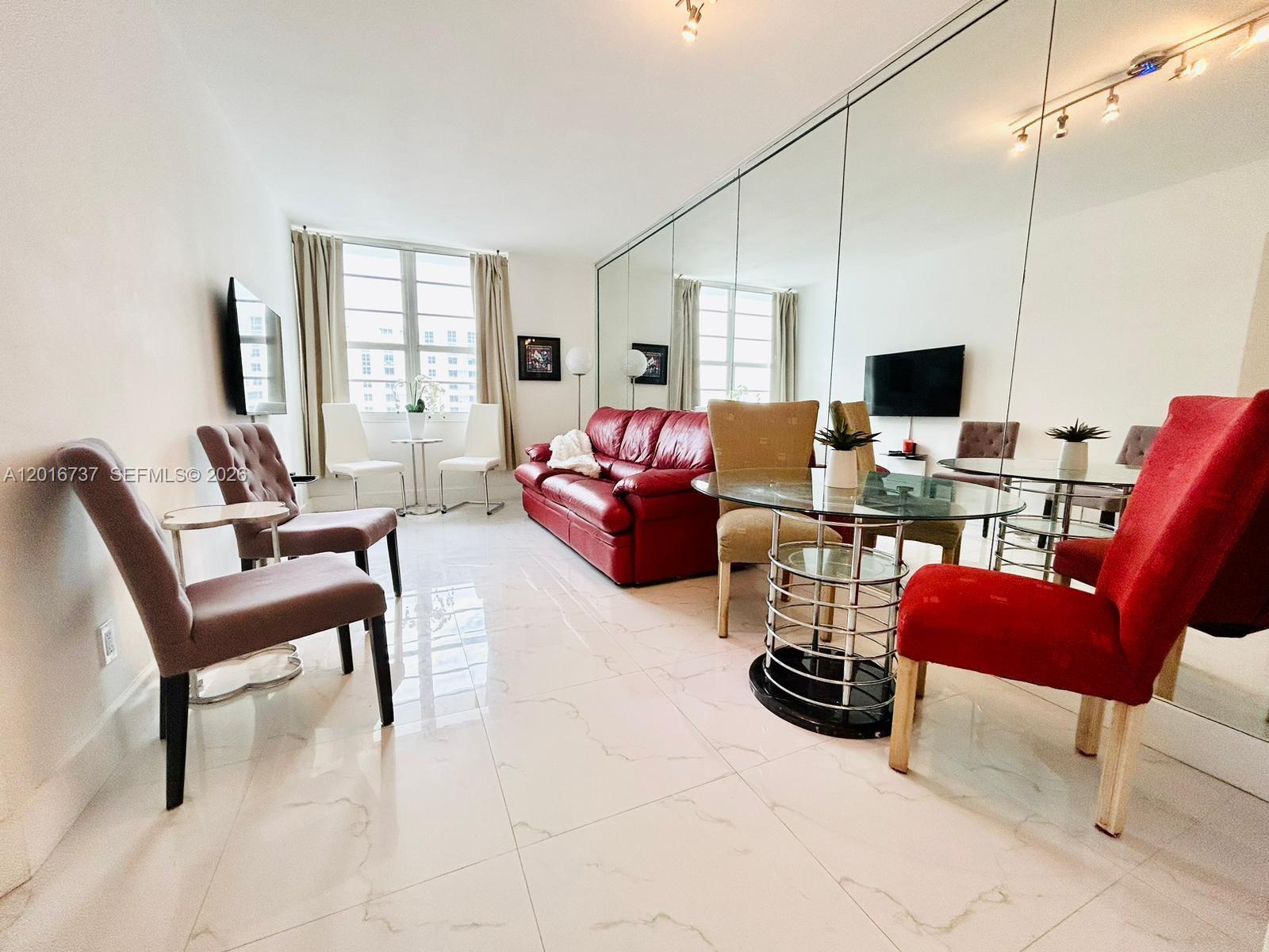 100 Lincoln Rd # 1526, Miami Beach FL 33139
