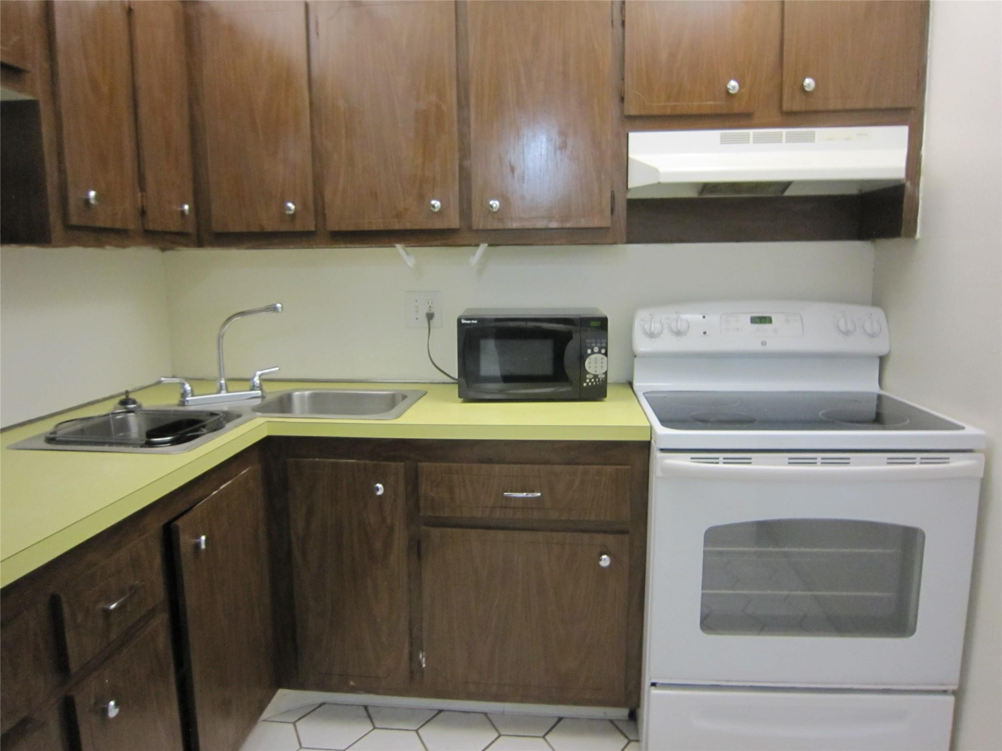 6150 NW 62ND Street # 107 — Photo 5