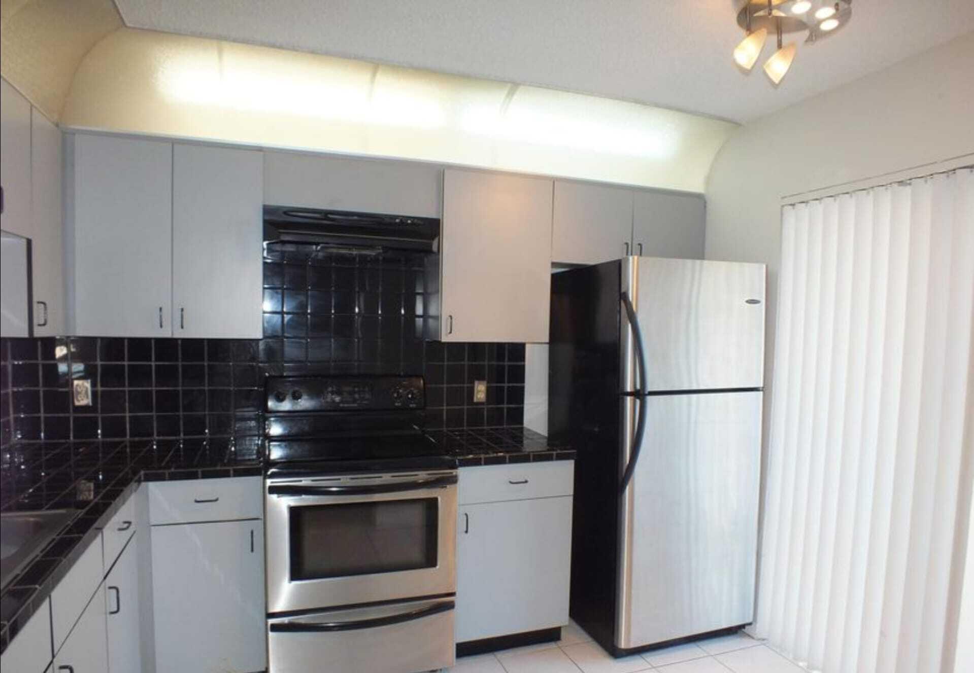 300 E Club Circle # 201, Boca Raton FL 33487