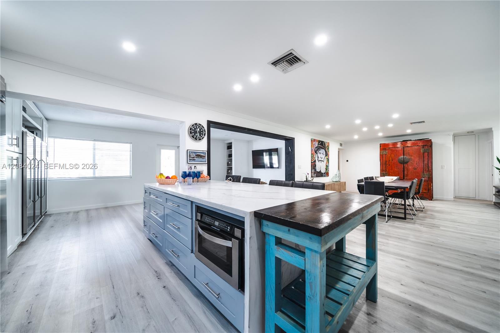 1301 Funston St — Photo 4
