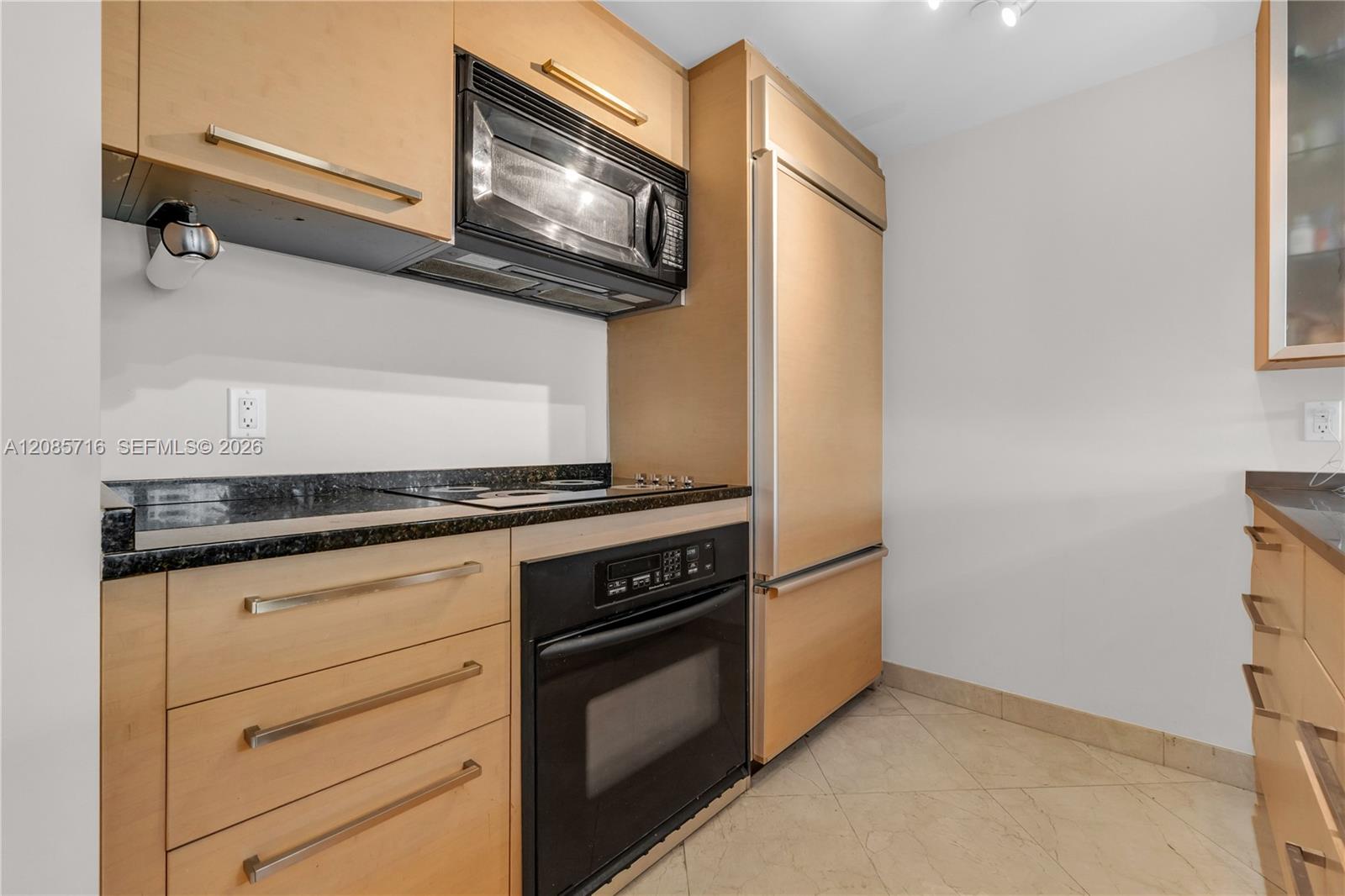1850 S Ocean Dr # 706 — Photo 4