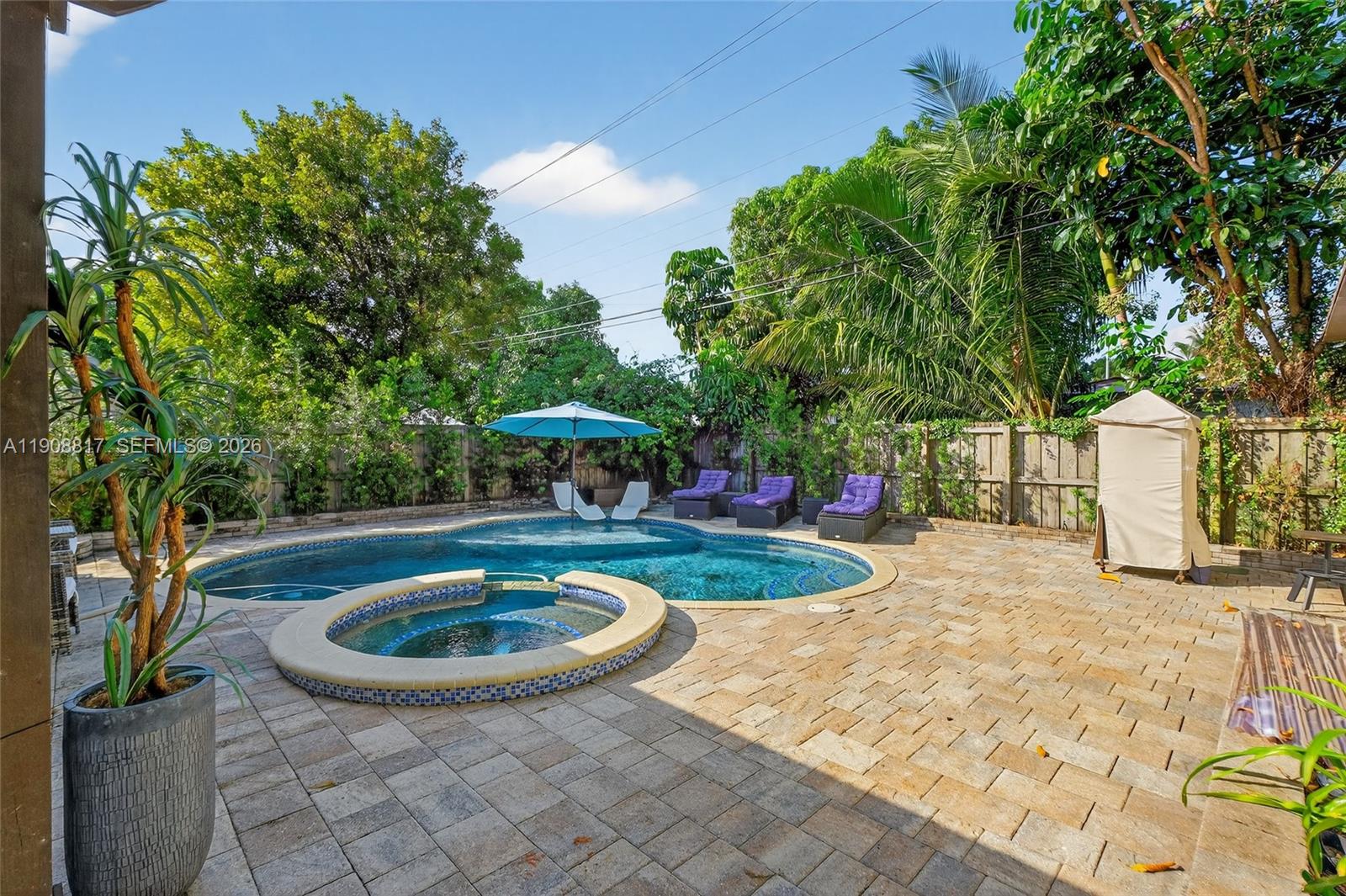 155 NW 124th St, North Miami FL 33168