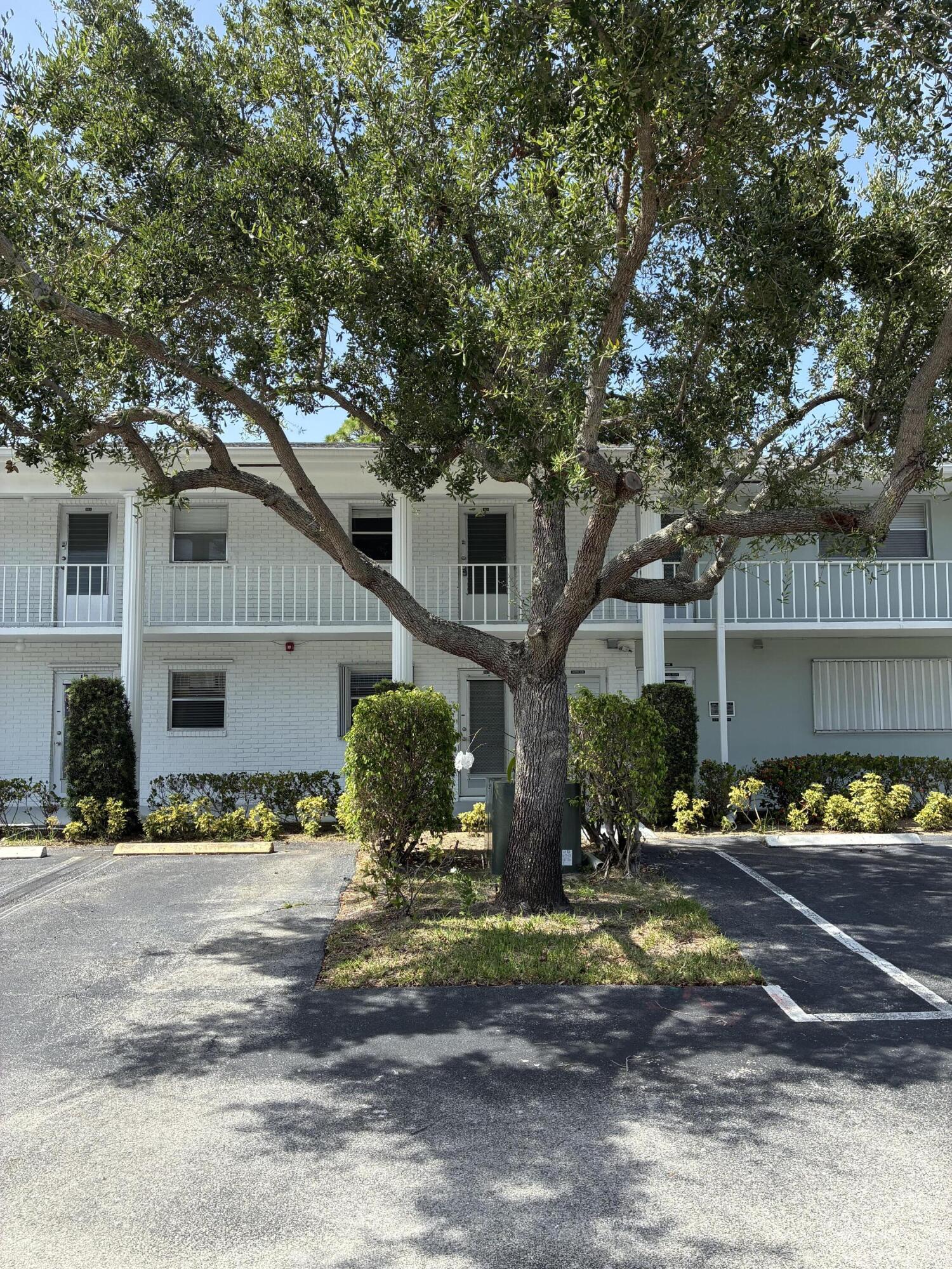 2600 SW 22nd Avenue # 908, Delray Beach FL 33445
