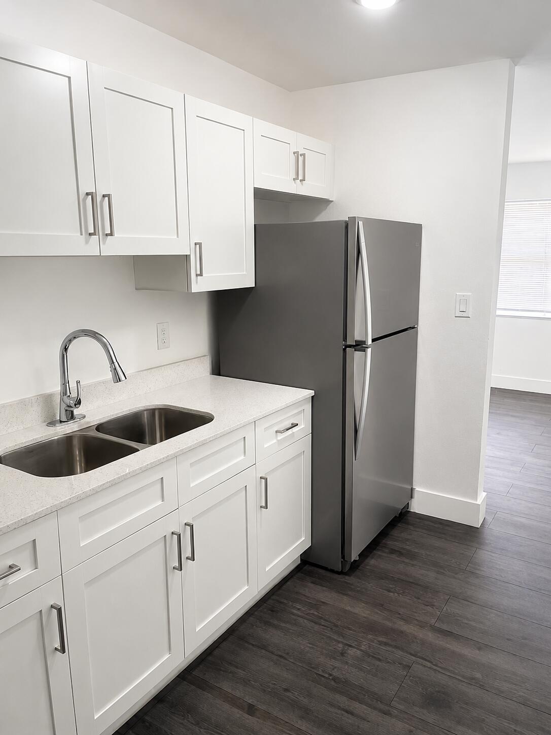 715 NW 15TH Terrace # 3 — Photo 3