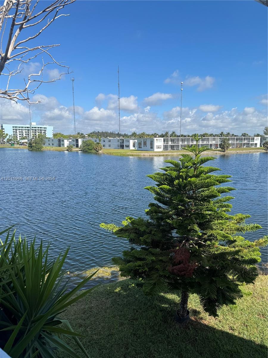 65 NE 202nd Ter # Q33, Miami Gardens FL 33179